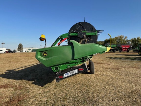 2022 John Deere RD40F Header Combine