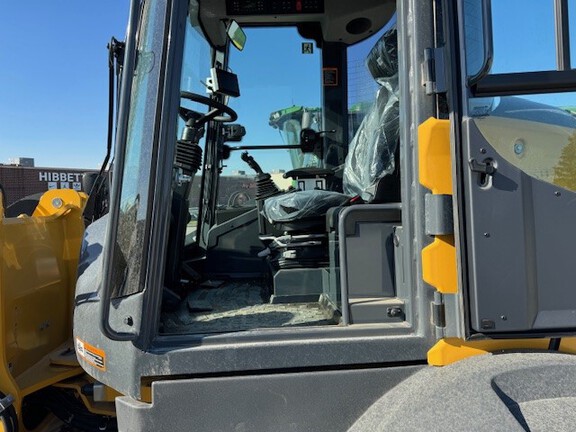 2024 John Deere 324 P Compact Utility Loader