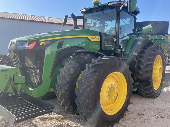 2022 John Deere 8R 410 Tractor