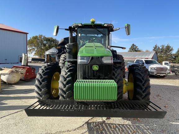 2022 John Deere 8R 410 Tractor