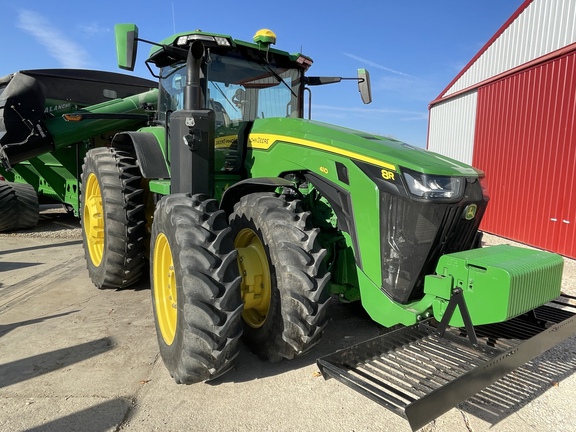 2022 John Deere 8R 410 Tractor