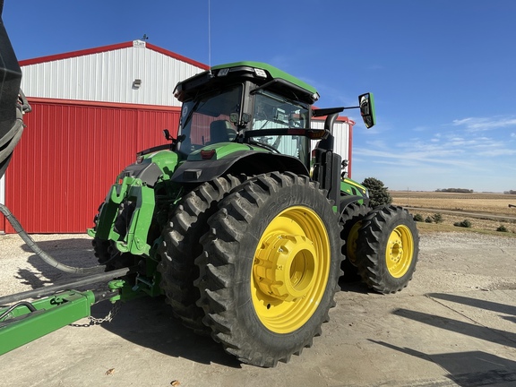 2022 John Deere 8R 410 Tractor