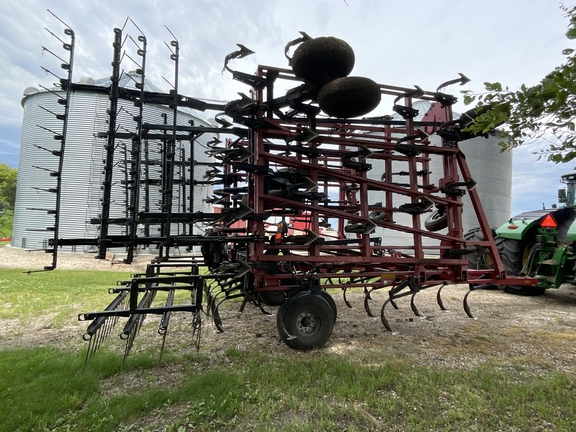 2012 Case IH 200 Field Cultivator