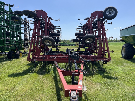 2012 Case IH 200 Field Cultivator