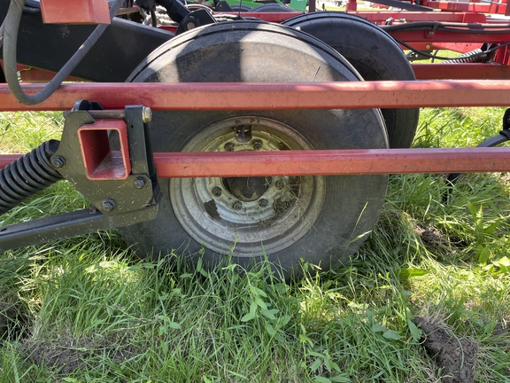 2012 Case IH 200 Field Cultivator