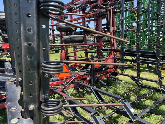 2012 Case IH 200 Field Cultivator