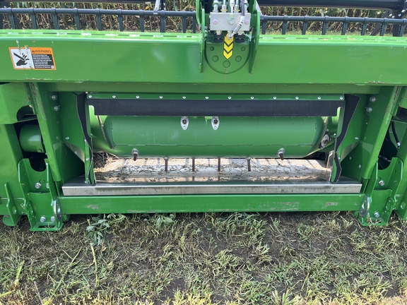 2024 John Deere RD40F Header Combine