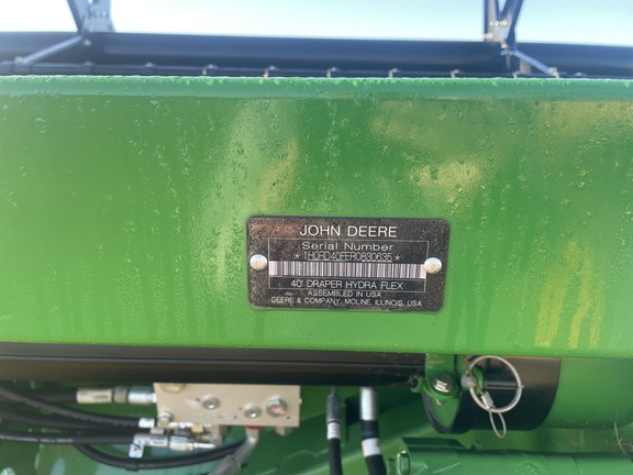 2024 John Deere RD40F Header Combine