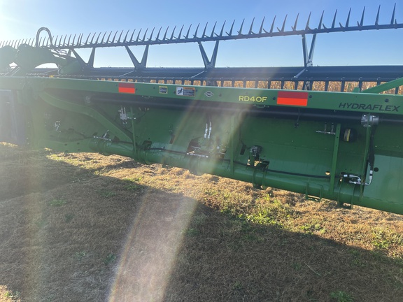 2024 John Deere RD40F Header Combine