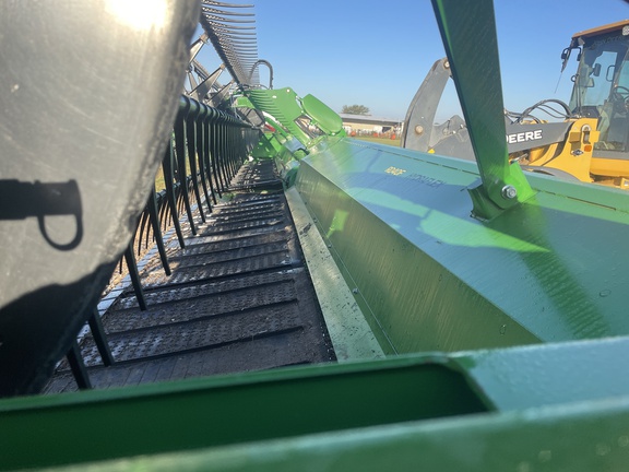 2024 John Deere RD40F Header Combine