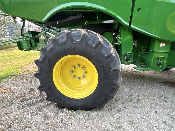 2024 John Deere S790 Combine