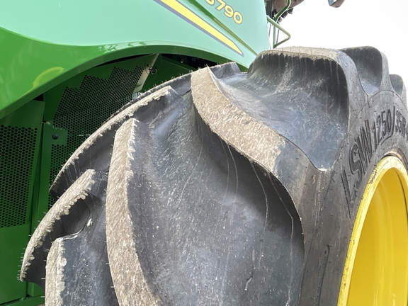 2024 John Deere S790 Combine