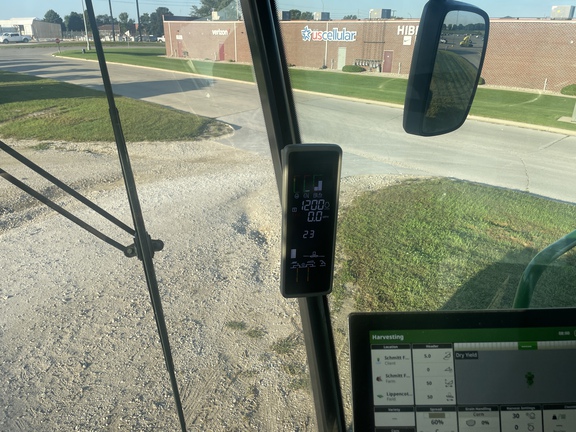 2024 John Deere S790 Combine