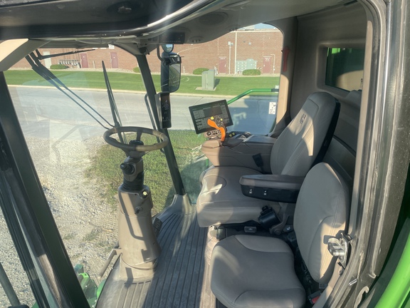 2024 John Deere S790 Combine