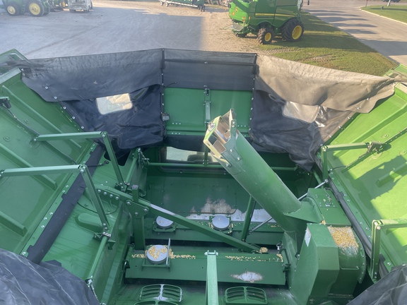 2024 John Deere S790 Combine
