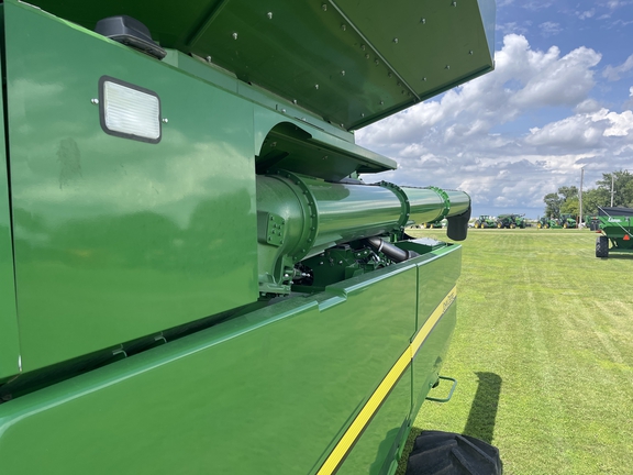 2021 John Deere S780 Combine