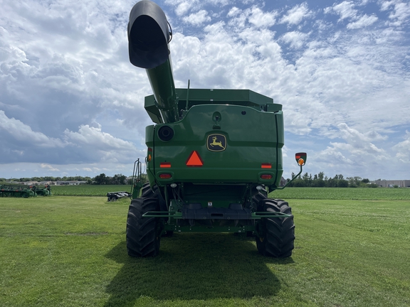 2021 John Deere S780 Combine