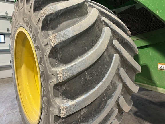 2023 John Deere S780 Combine