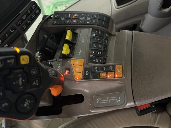 2023 John Deere S780 Combine