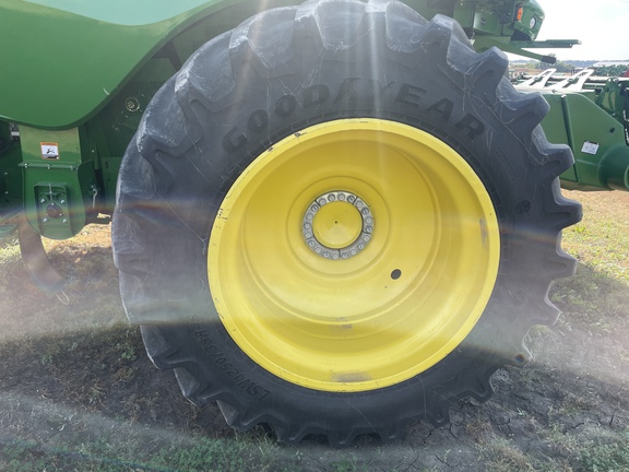 2023 John Deere S780 Combine