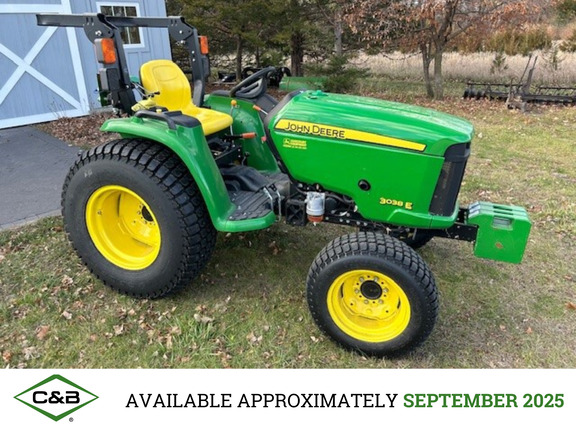 2016 John Deere 3038E Tractor Compact