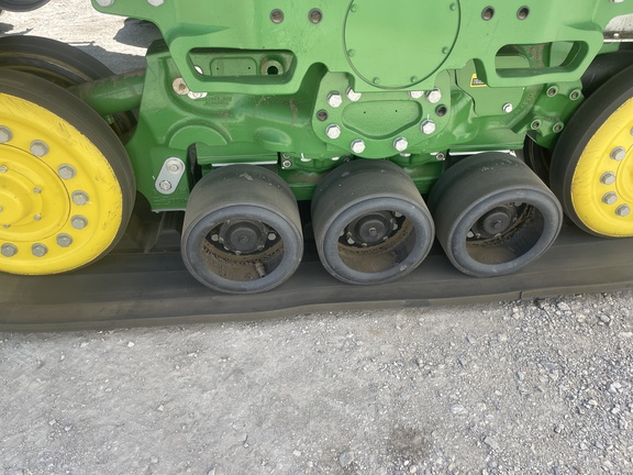 2023 John Deere 8RX 410 Tractor Rubber Track