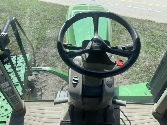 2022 John Deere 8RT 370 Tractor Rubber Track