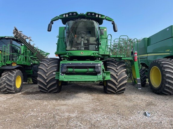 2024 John Deere S760 Combine