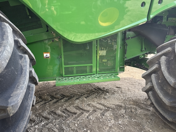 2024 John Deere S760 Combine