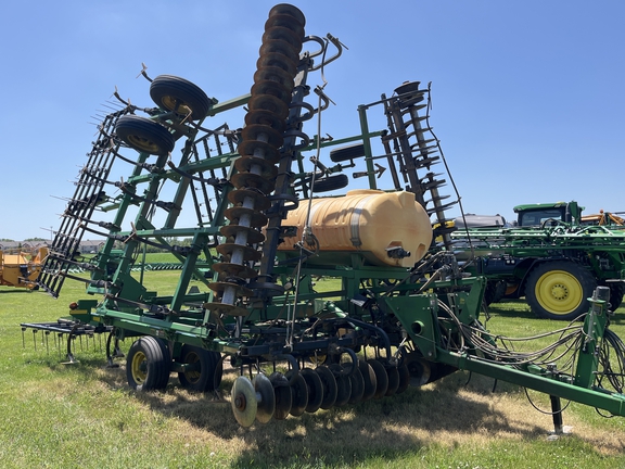 2003 John Deere 726 Mulch Finisher