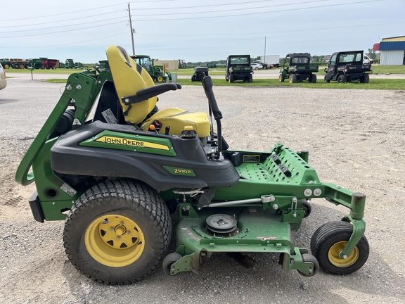 2021 John Deere Z930R Mower/Zero Turn