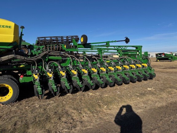 2023 John Deere DB60 Planter