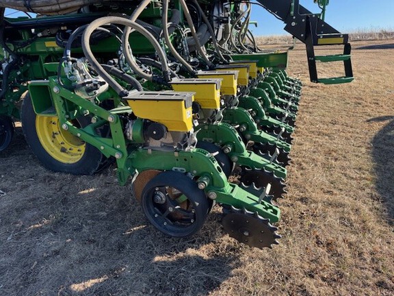 2023 John Deere DB60 Planter