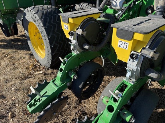 2023 John Deere DB60 Planter