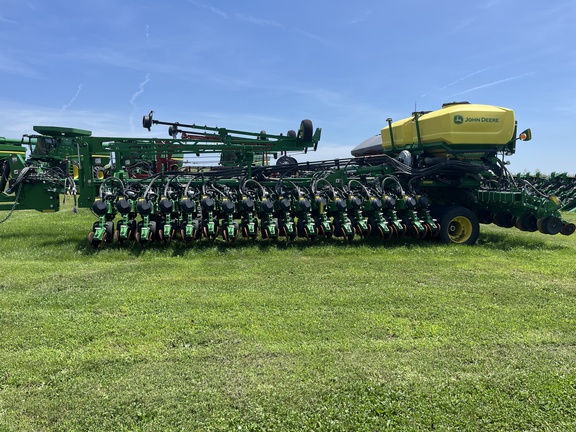 2024 John Deere DB60 Planter