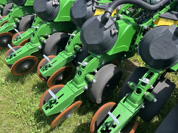 2024 John Deere DB60 Planter