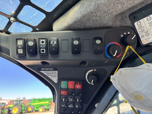 2022 John Deere 333G Compact Track Loader