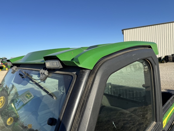 2021 John Deere XUV 835R ATV