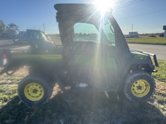 2021 John Deere XUV 835R ATV