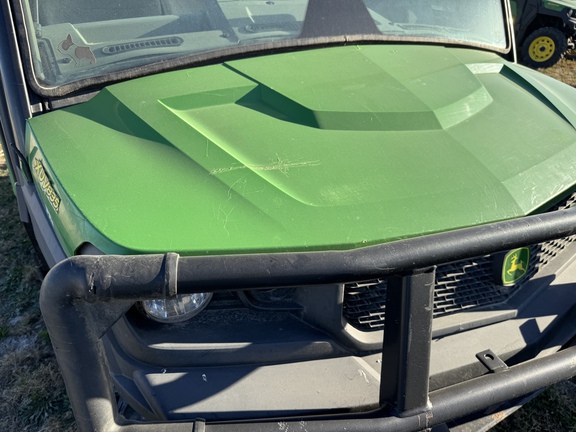 2021 John Deere XUV 835R ATV