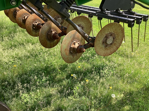 2021 John Deere 2730 Disk Ripper