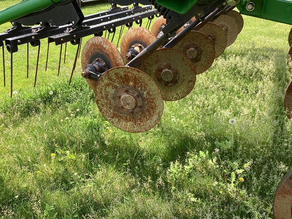 2021 John Deere 2730 Disk Ripper