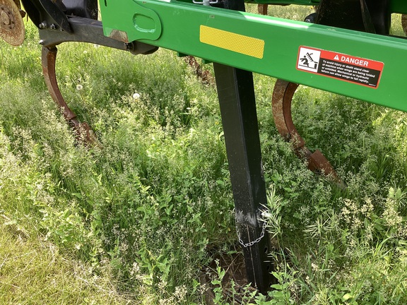 2021 John Deere 2730 Disk Ripper