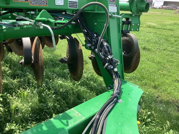 2021 John Deere 2730 Disk Ripper