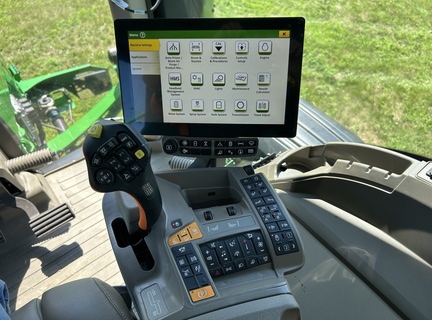 2025 John Deere 616R Sprayer/High Clearance