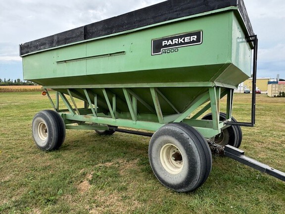 Parker 4000 Gravity Box