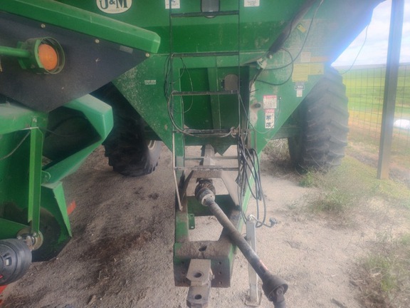 J&M 620 Grain Cart