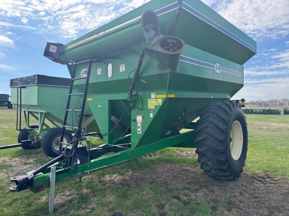 J&M 620 Grain Cart