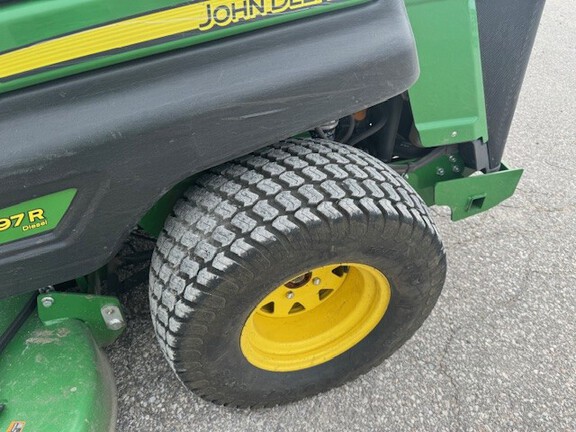 2022 John Deere Z997R Mower/Zero Turn