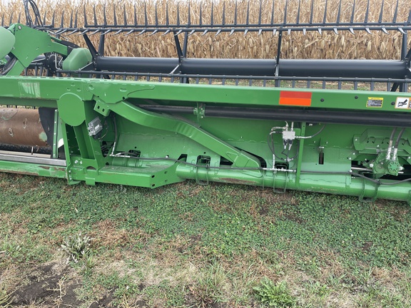 2017 John Deere 645FD Header Combine